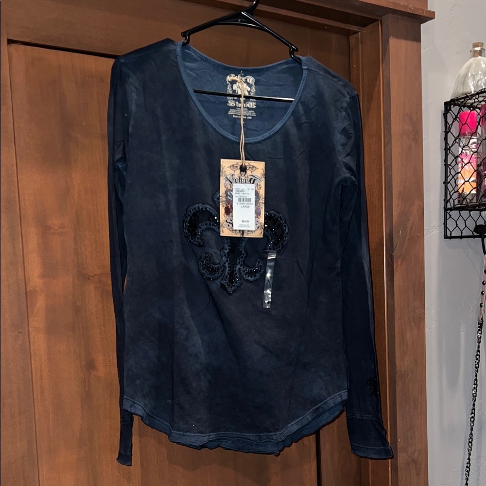 Velvet Stone-Long Sleeve Appliqué Top-Navy